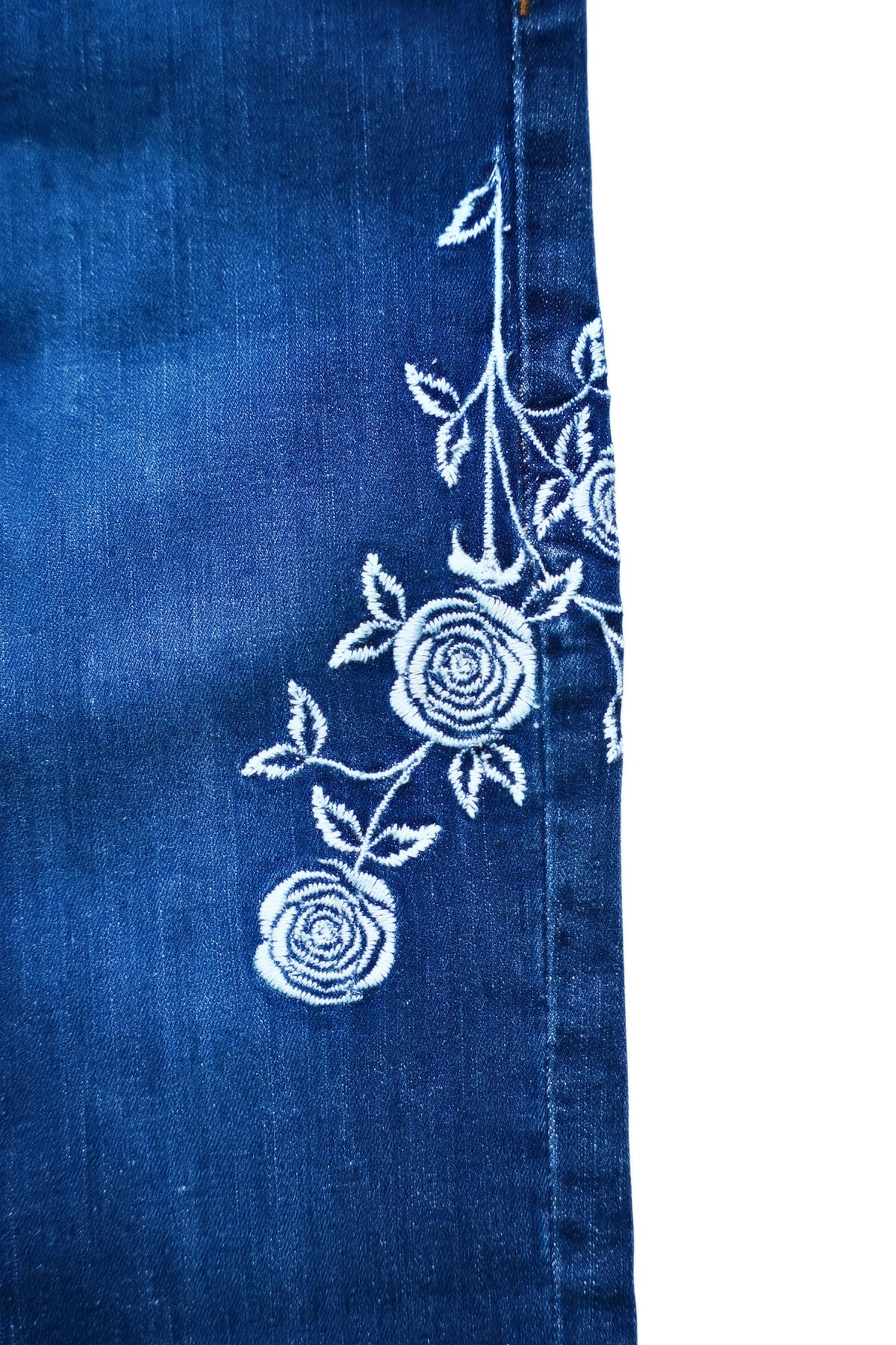 Embroidered Capri Pants (DHP-165)