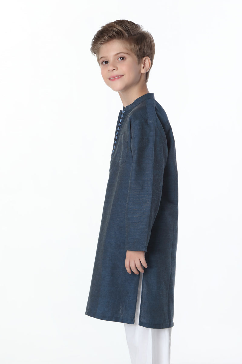 Kurta with Embroidery (MSFBSK-787)