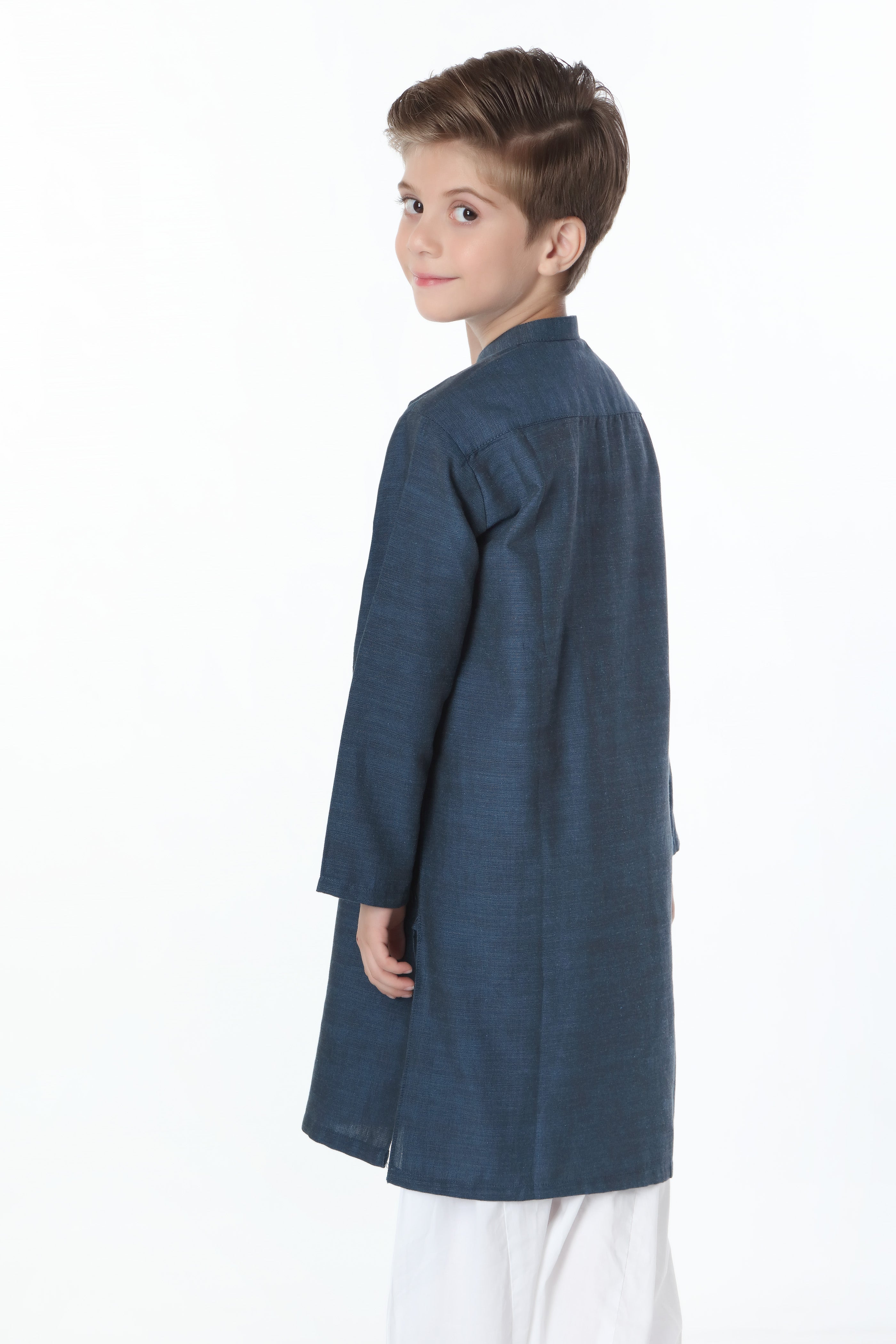 Kurta with Embroidery (MSFBSK-787)
