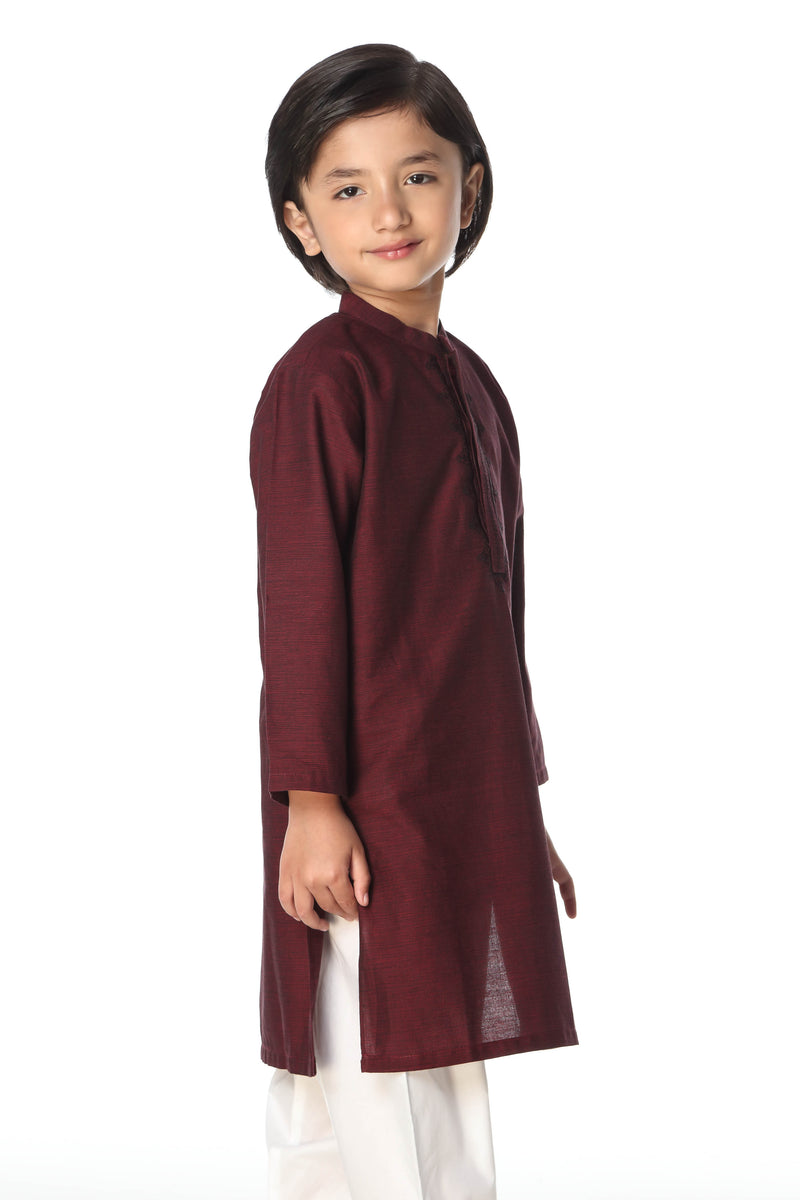 Kurta With Embroidery (FBSK-817)