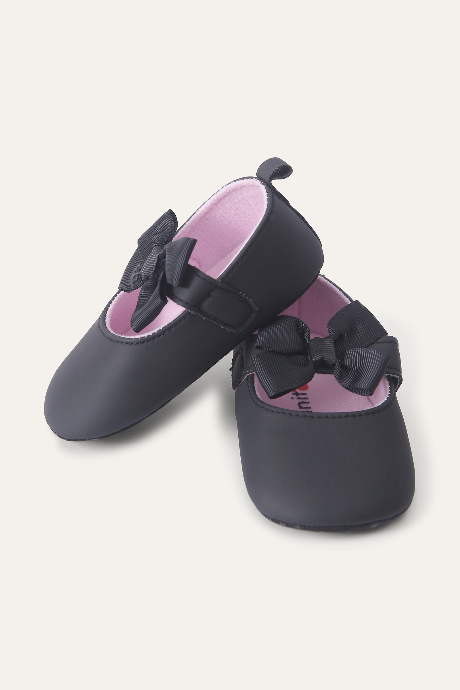 Booties (MTG-030)