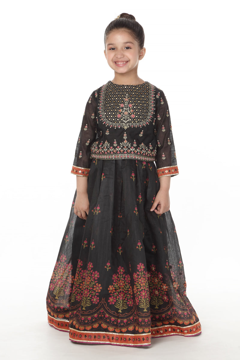 TOP & LEHNGA (GPW-958A)