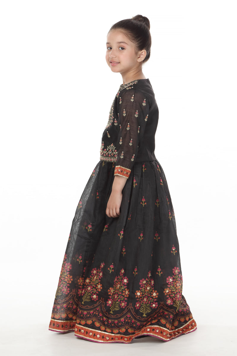 TOP & LEHNGA (GPW-958A)